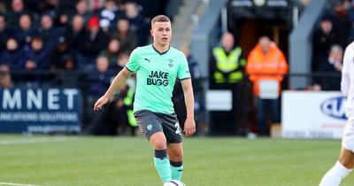 Ian Burchnall issues update on Sheffield United midfielder after taking 'big hit' against Halifax Town