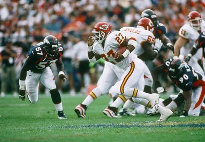 Remembering the career of former Chiefs first-round pick RB Greg Hill