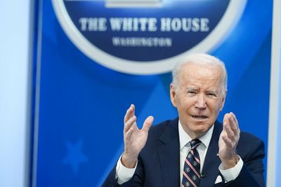 As Russia-Ukraine crisis ramps up, Biden faces sanctions dilemma