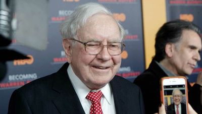 Warren Buffett Stocks: Arista Networks, 4 Chip Stocks Make This Screen