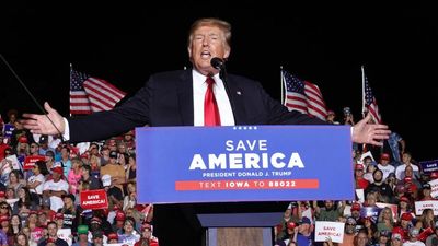 Prosecutors leading Manhattan DA's Trump investigation resign