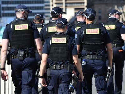 Qld cops to crack down on youth gangs