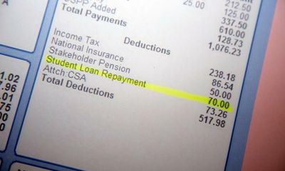 Students in England to pay back loans over 40 years instead of 30