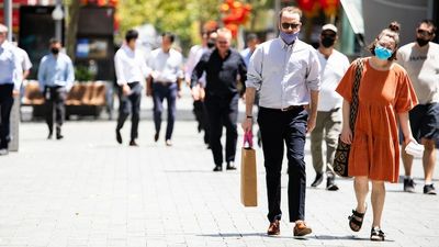 WA records 732 new COVID-19 cases as Mark McGowan warns daily total will hit 1,000 soon