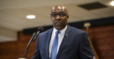 Illinois Attorney General Kwame Raoul appeals state’s mask mandate ruling to state Supreme Court