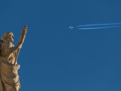 Airlines Advised To Not Fly Over All Of Ukraine Over 'Extreme' Risk; Russia Shuts Down Eastern Ukrainian Airspace