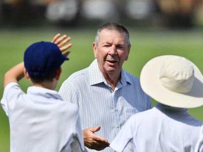 Cricket legend Marsh suffers heart attack