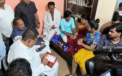 BJP MLA visits family of murdered Hindutva activist in Shivamogga