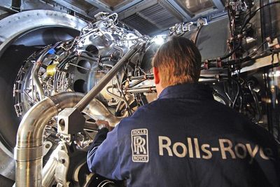 Rolls-Royce shares plunge as chief executive quits