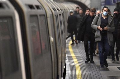 Do I still need to wear a mask on UK public transport?