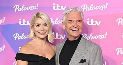 ITV This Morning's Holly Willoughby defends Phillip Schofield in Eamonn Holmes spat