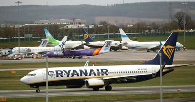 Foreign Office warns against all travel to Ukraine as flights suspended