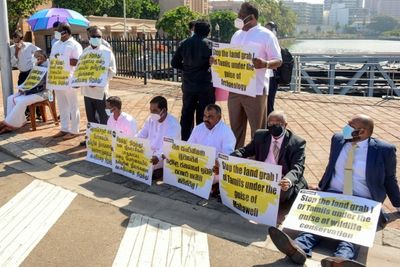 Sri Lanka Tamil MPs protest government 'land grab'