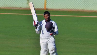Ranji Trophy: Ricky Bhui's ton helps Andhra score 277 for 3 against Services