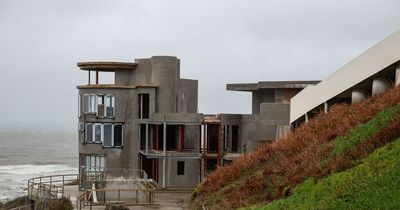 Grand Designs' Kevin McCloud discusses disaster cliff house which went 'very badly wrong'