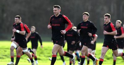 Six Nations evening headlines as Dan Biggar holds talks with Louis Rees-Zammit as England recall 'edge' for Wales clash