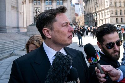 SEC Probing Elon Musk, Kimball Musk Over Insider Trading In Tesla Stock