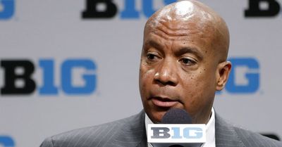 Big Ten positioned for big pay day — as in a billion per year — in next TV deals