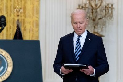 Analysis: Ukraine crisis reshaping Biden's presidency