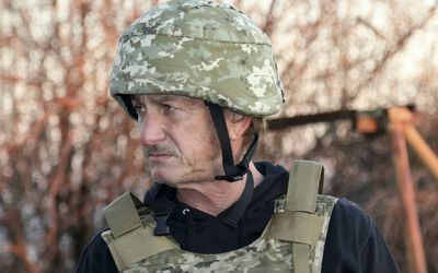 Hollywood legend Sean Penn jets into Ukraine