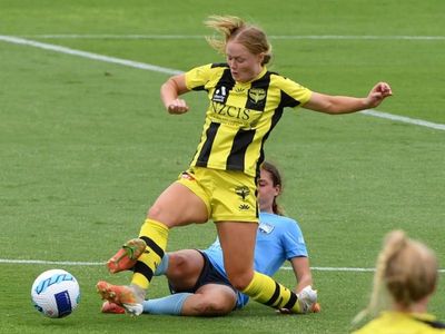 Phoenix ALW teen to return to NZ early