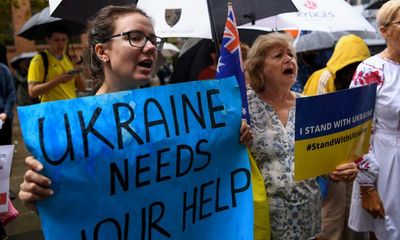 How can Australians help the people of Ukraine?