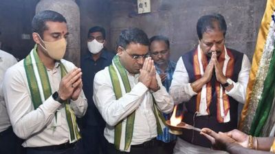 New districts will spur development in Andhra Pradesh: Deputy speaker Kona Raghupati