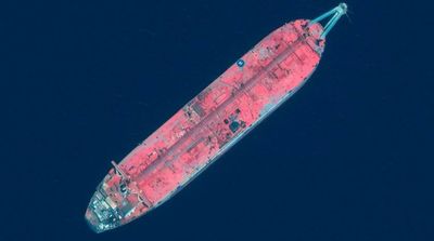 Greenpeace Suggests Floating Barriers to Mitigate Expected Catastrophe Off Yemen’s Coast