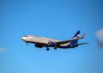 Russia sanctions: Aeroflot banned from flying to the UK