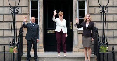 SNP Green Government split on fox hunting proposals