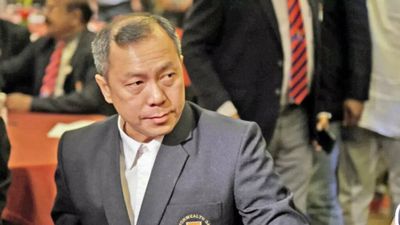 Malaysian Tan Kim Her appointed Indian badminton's doubles coach