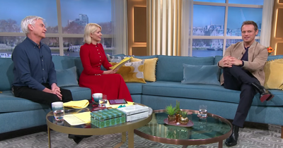 'Never marry someone from the future' Outlander's Sam Heughan tells This Morning's Holly and Phil in humorous clip