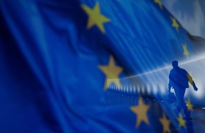 EU will accept all people fleeing the violence in Ukraine, Germany says