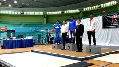 Weightlifter Sanket Sargar smashes Commonwealth record to clinch gold in Singapore, qualifies for Birmingham 2022