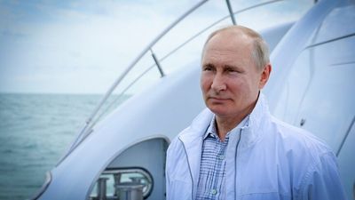 Is Vladimir Putin secretly rich? Why sanctioning Russia's leader over invading Ukraine is so tricky