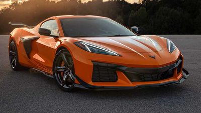 Chevy Corvette Z06 Break-In Period Has 6,600 Redline On DOHC Engine