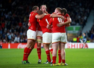 Dan Biggar calls for the spirit of 2015 as Wales target Twickenham success