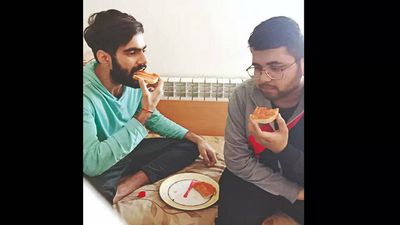 Vegetarian Indians stuck in Ukraine survive on bread, jam & a prayer