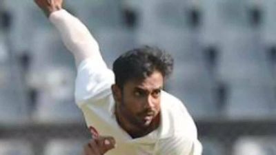 Ranji Trophy: Lakshay hurts Mumbai with the bat too, hits 59