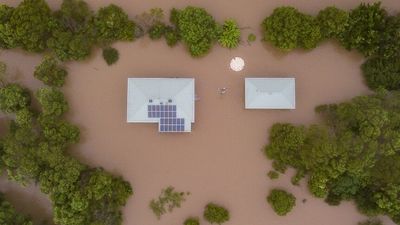 Flooding on Sunshine Coast predicted to reach record highs