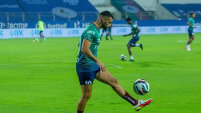 ISL: Fierce contest on cards as ATK Mohun Bagan, Bengaluru fight for semis spot