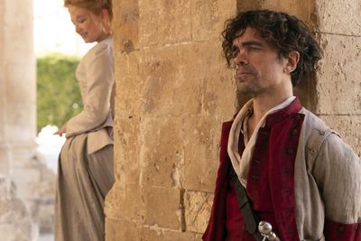 Cyrano review – Peter Dinklage woos to no avail in Joe Wright’s musical romance