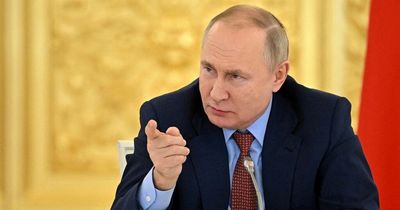 'Vladimir Putin's decision to invade Ukraine is the beginning of a truly dark hour'
