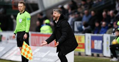 Inside Stephen Robinson's St Mirren debut as fiery Hearts clash leaves new boss bamboozled