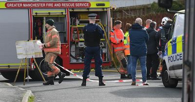 'They said we should leave the house' - Fear and confusion as bomb scare forces families from their homes