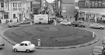 Stunning 'never seen before' photographs of Merseyside unearthed from 70 years ago