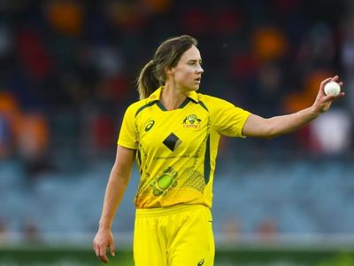 Perry anchors Aust World Cup warm-up win