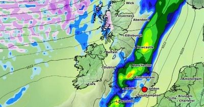 UK weather: Arctic front to bring -8C temperatures as flood warnings issued