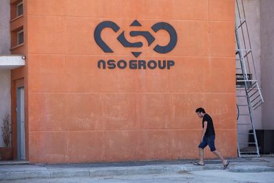 NSO sues Israeli paper after explosive articles on police