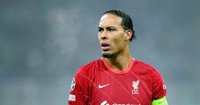 Virgil van Dijk on "uncomfortable" Man City predicament following Liverpool's failure